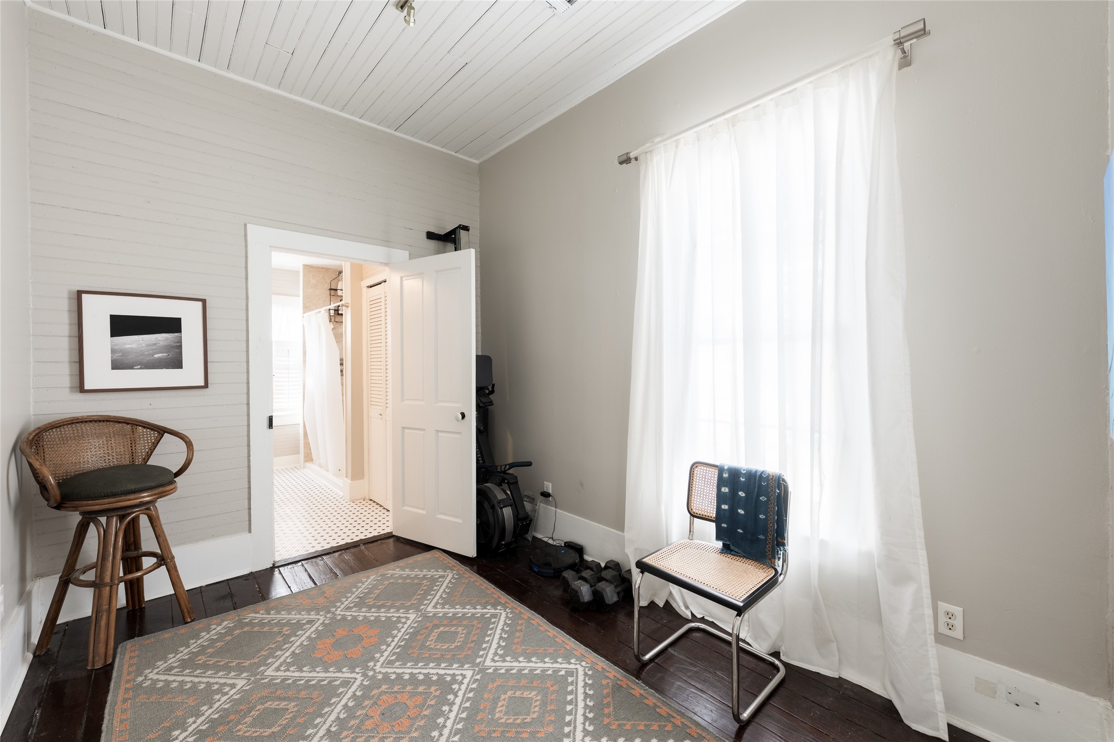 2011 Decatur Street Houston, TX 77007 - Photo 29 of 35 a view of a workspace with furniture and a window
