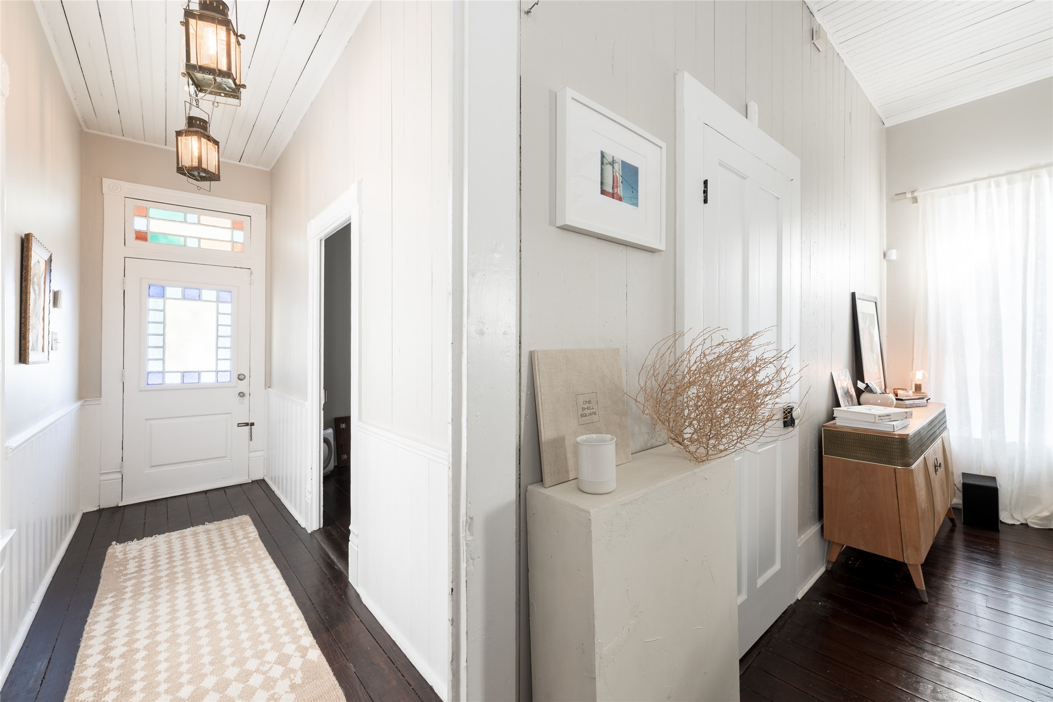 2011 Decatur Street Houston, TX 77007 - Photo 9 of 35 a view of living room with furniture and wooden floor