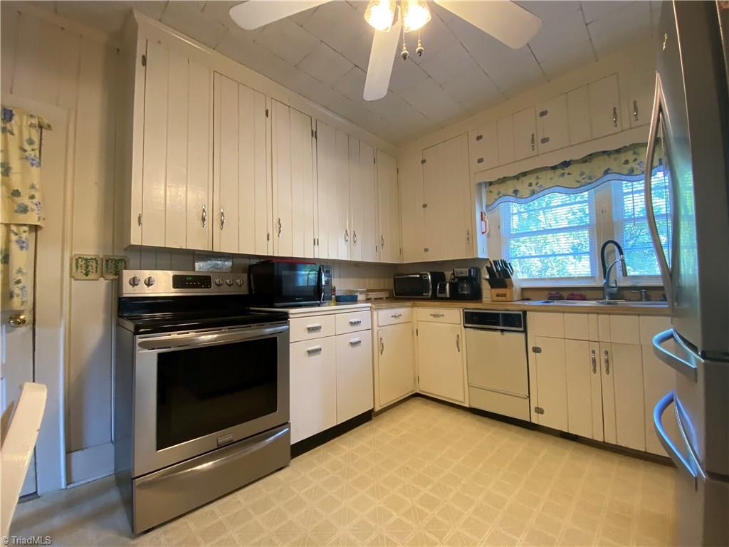 9825 Traphill Road Traphill, NC 28685 - Photo 22 of 31 Gallery Image 22