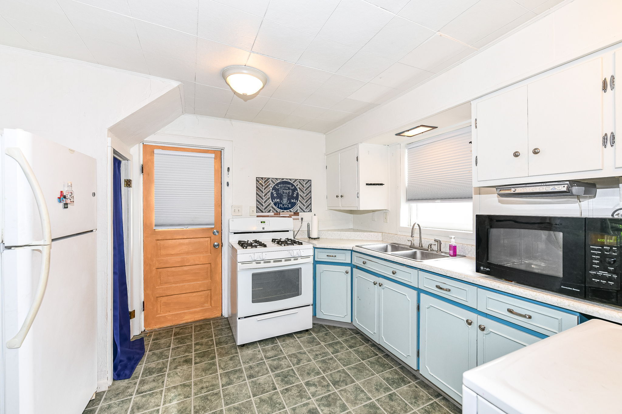 315 South Adams Street Pendleton, IN 46064 - Photo 11 of 24