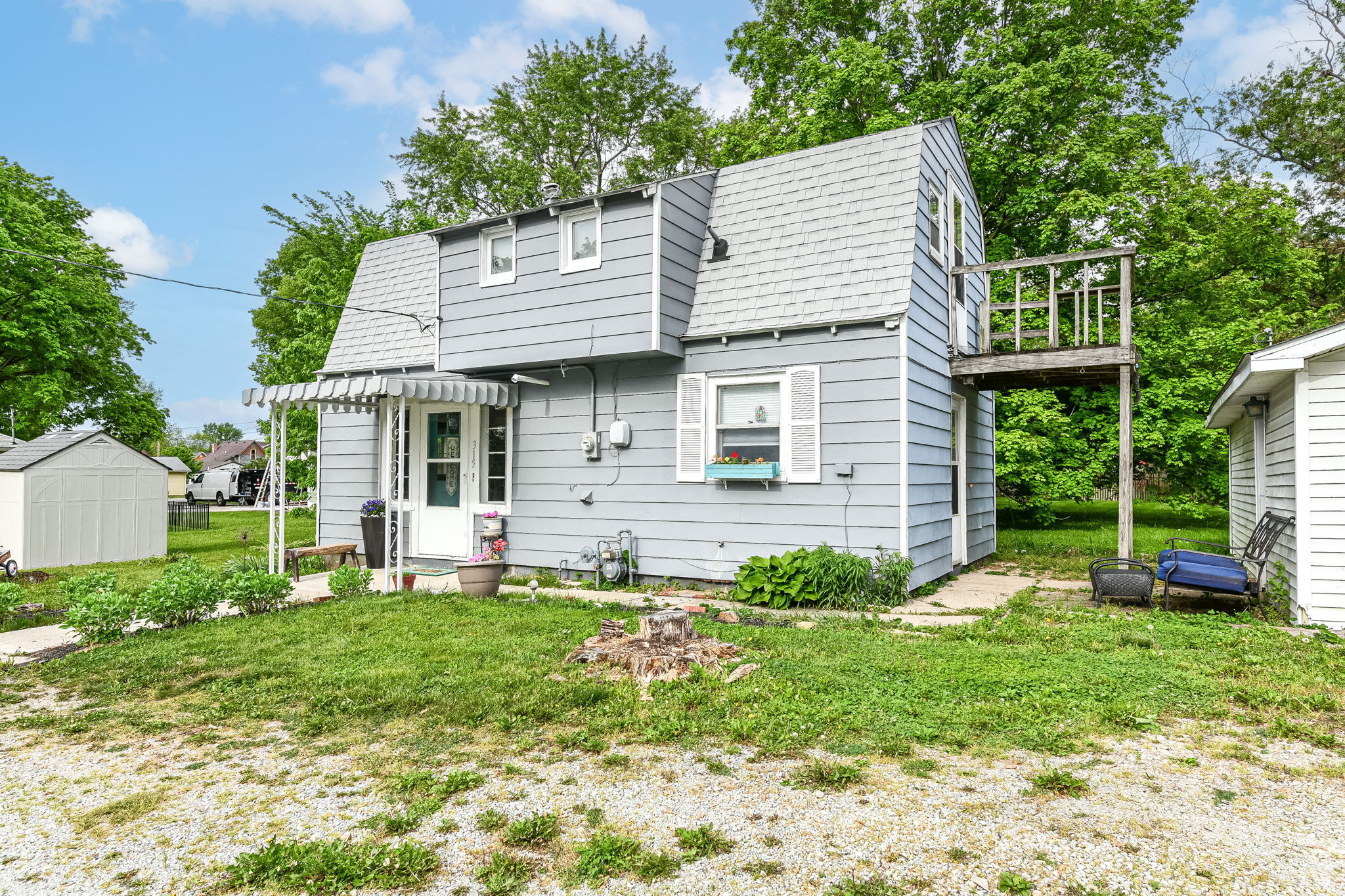 315 South Adams Street Pendleton, IN 46064 - Photo 3 of 24