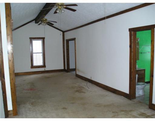 1110 West Mulberry Street Springfield, OH 45506 - Photo 2 of 9