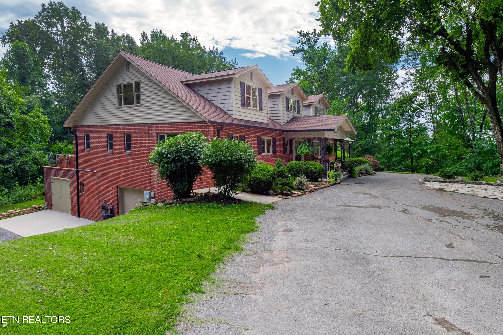 300 Bluff Road Kingston, TN 37763 - Photo 33 of 40 Gallery Image 33