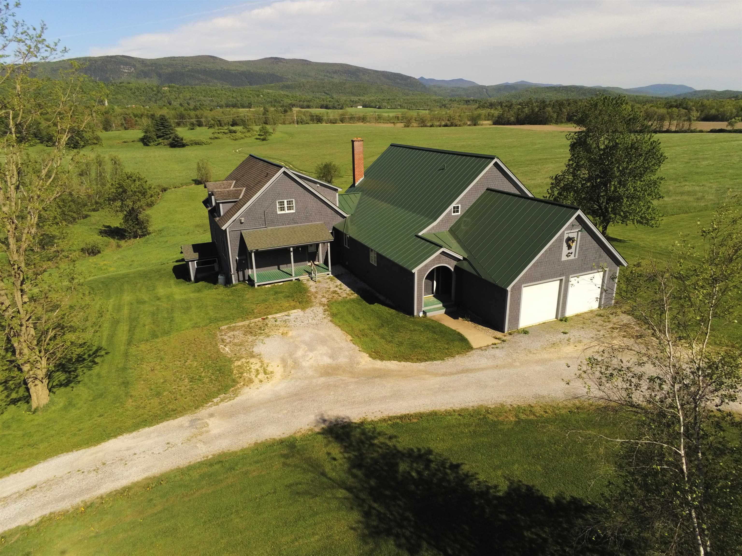 2112 Middle Road Salisbury, VT 05769 - Photo 13 of 56