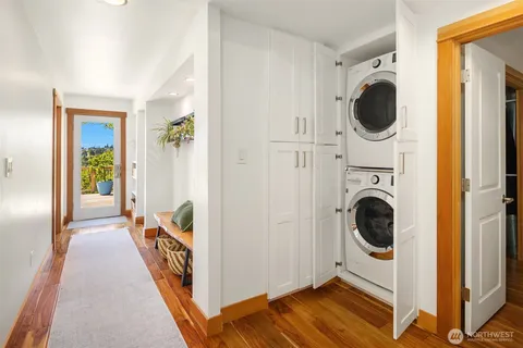 $2,195,000 | 2508 13th Avenue West, Seattle, WA 98119