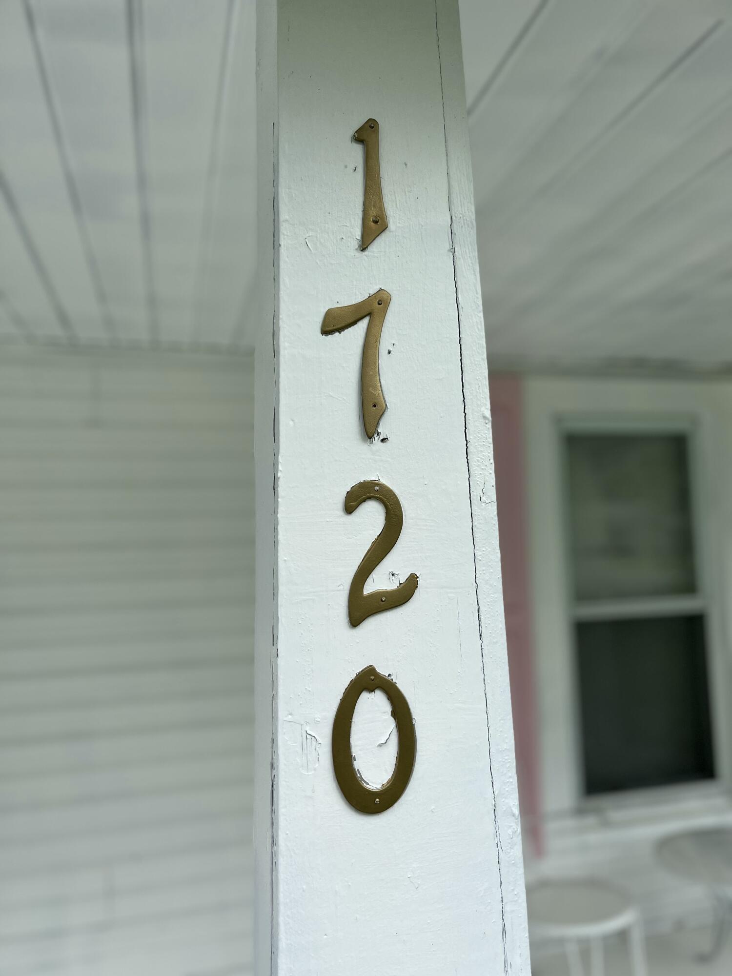 1720 Exeter Avenue Middlesboro, KY 40965 - Photo 6 of 46 IMG_0025