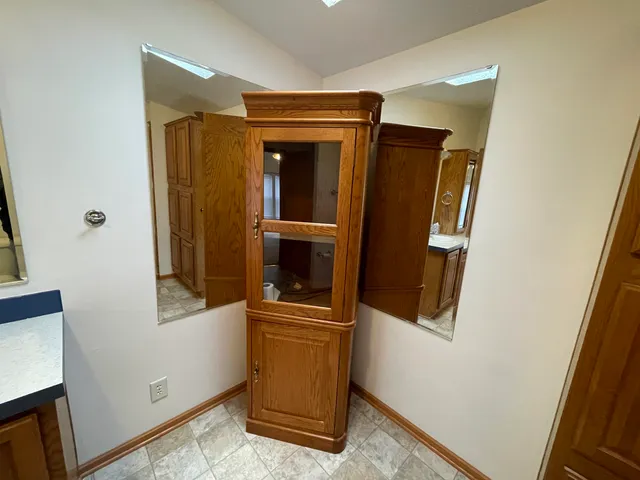 a view of walk in closet