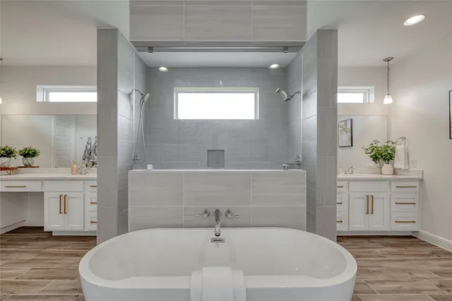 $3,995 | 409 Ocate Mesa Trail, Liberty Hill, TX 78642