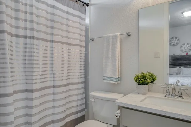 $3,995 | 409 Ocate Mesa Trail, Liberty Hill, TX 78642