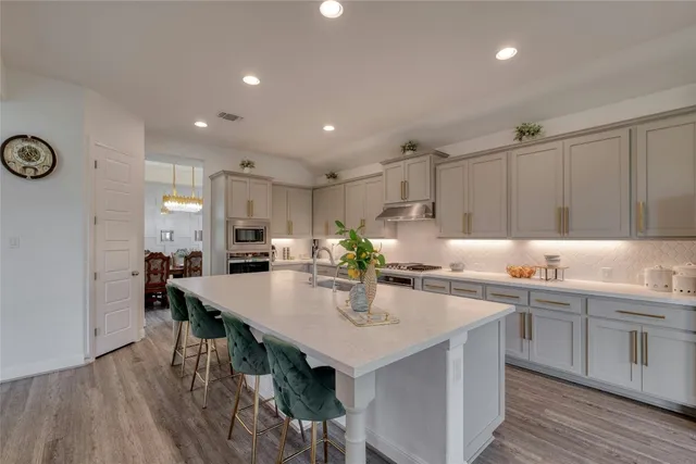 $3,995 | 409 Ocate Mesa Trail, Liberty Hill, TX 78642