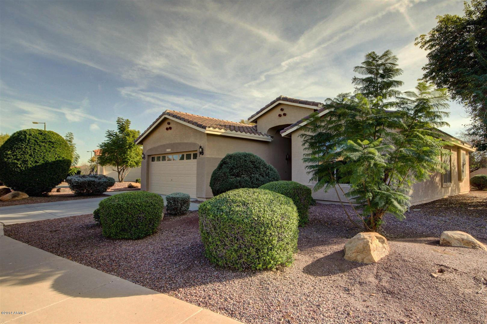 4279 East Walnut Road Gilbert, AZ 85298 - Photo 8 of 34 Front Side View