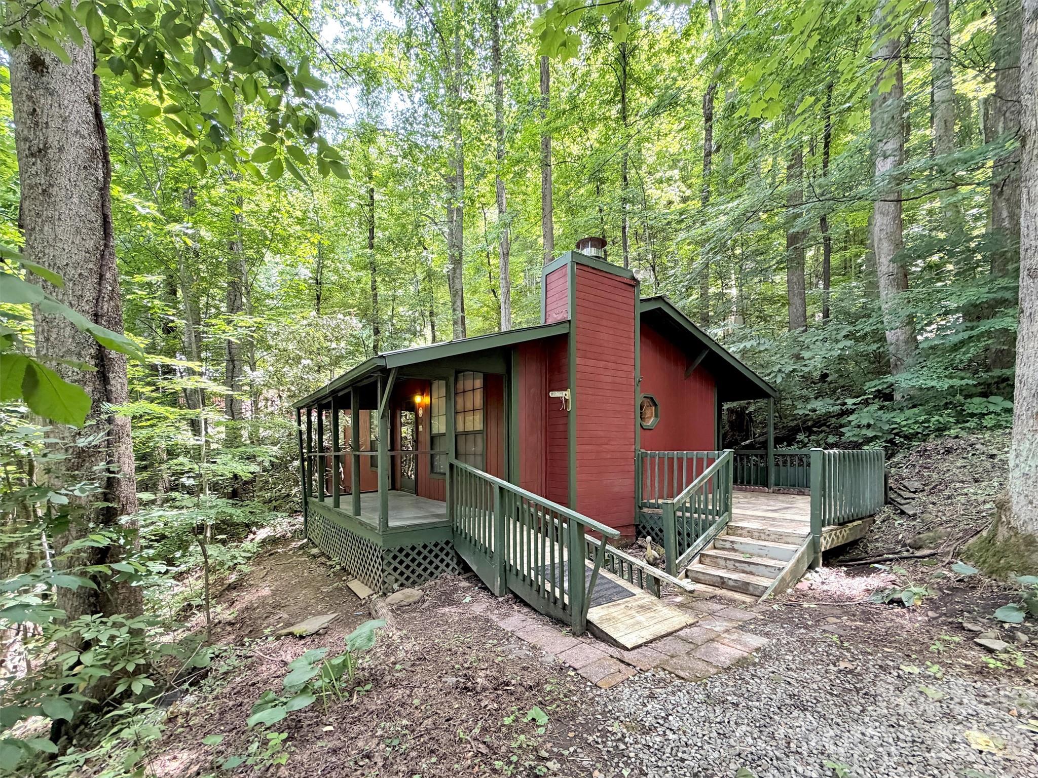 279 Rocky Top Road Maggie Valley, NC 28751 - Photo 21 of 26