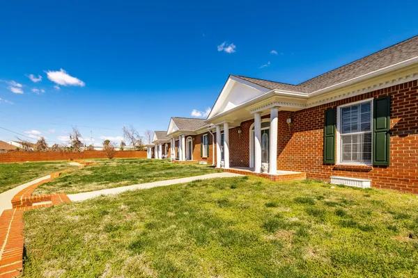 $379,900 | 113 Golf Club Lane, Unit 13, Springfield, TN 37172