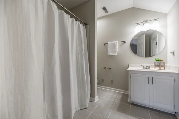 $379,900 | 113 Golf Club Lane, Unit 13, Springfield, TN 37172