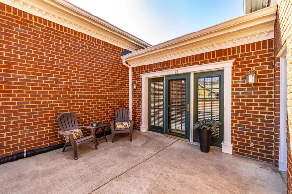 $379,900 | 113 Golf Club Lane, Unit 13, Springfield, TN 37172