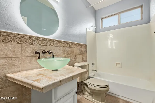 a view of yard with swimming pool