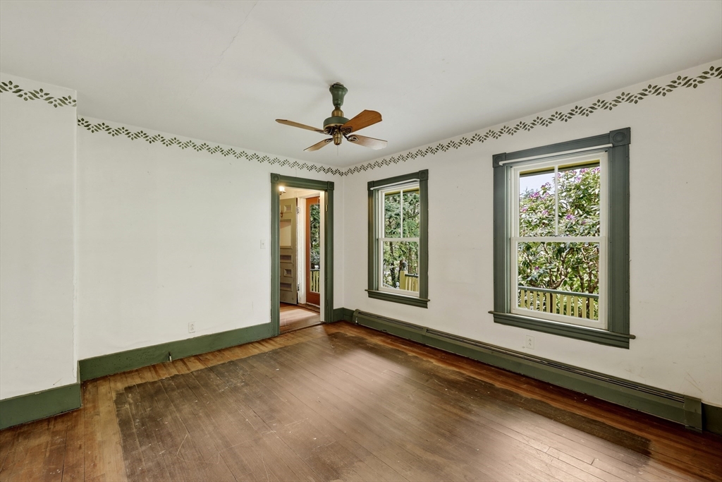52 Baker Street Amherst, MA 01002 - Photo 12 of 42 Gallery Image 12