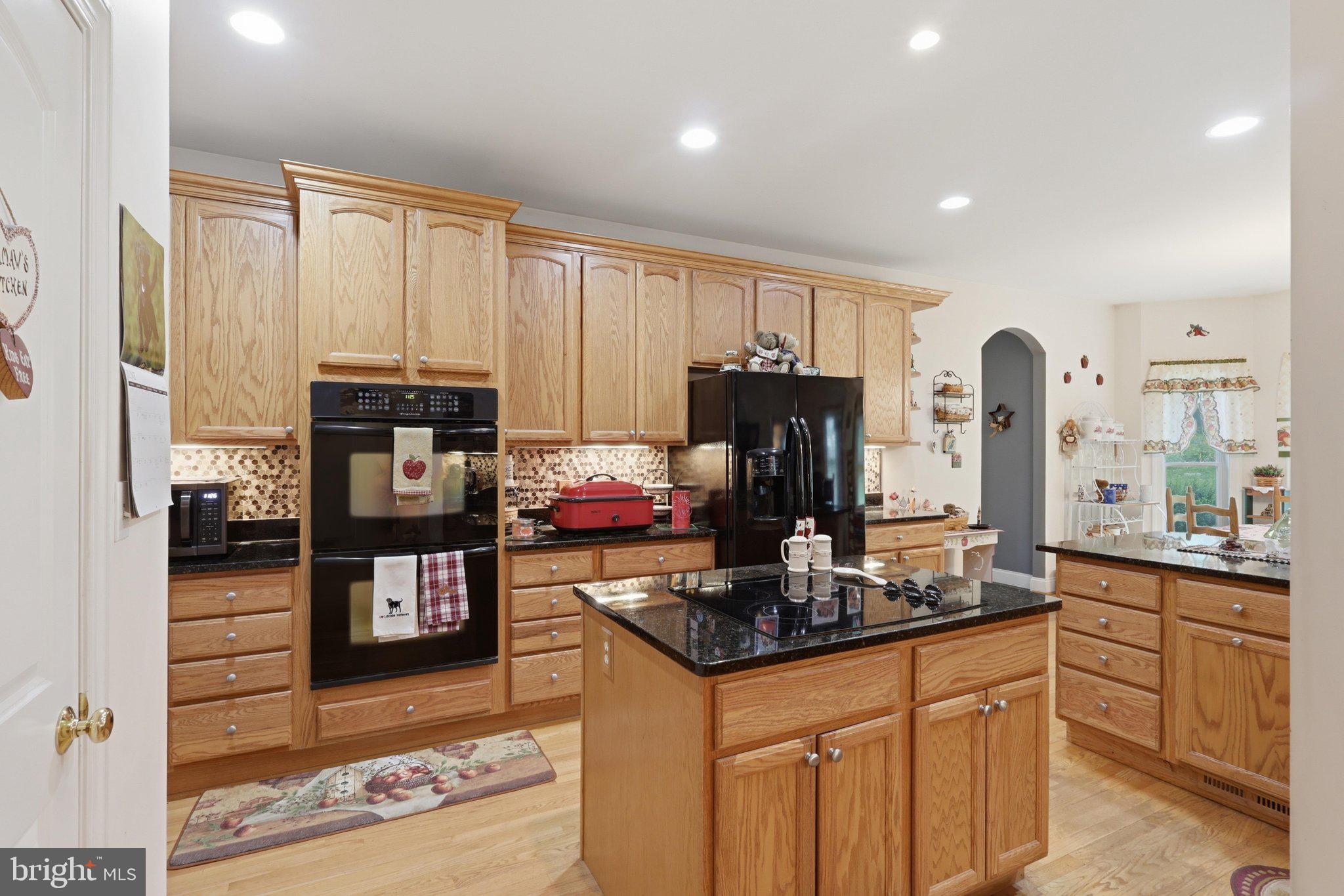 7020 Debold Road Thurmont, MD 21788 - Photo 16 of 75 Kitchen with island