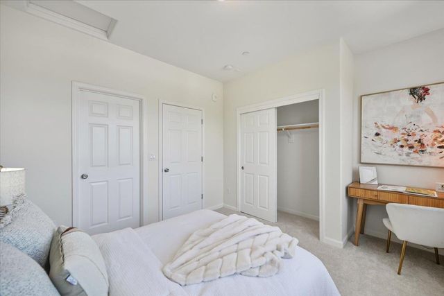 $1,438,000 | 392 Charles Morris Terrace, Sunnyvale, CA 94085