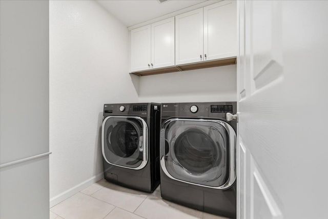 $1,438,000 | 392 Charles Morris Terrace, Sunnyvale, CA 94085