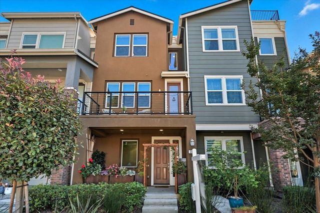 $1,438,000 | 392 Charles Morris Terrace, Sunnyvale, CA 94085
