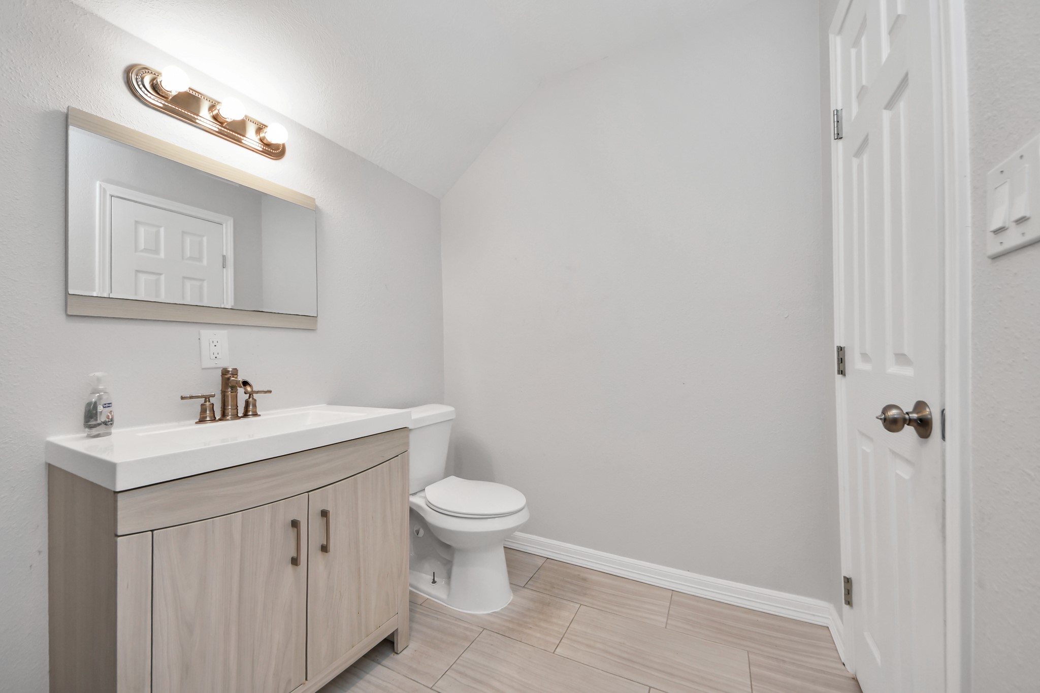 6702 Falcon Ridge Manvel, TX 77578 - Photo 32 of 42 Gallery Image 32