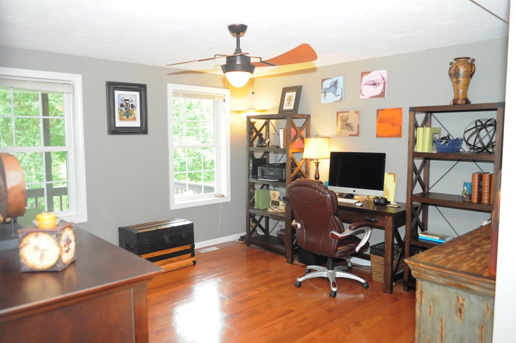 159 Gray Road Templeton, MA 01468 - Photo 6 of 26