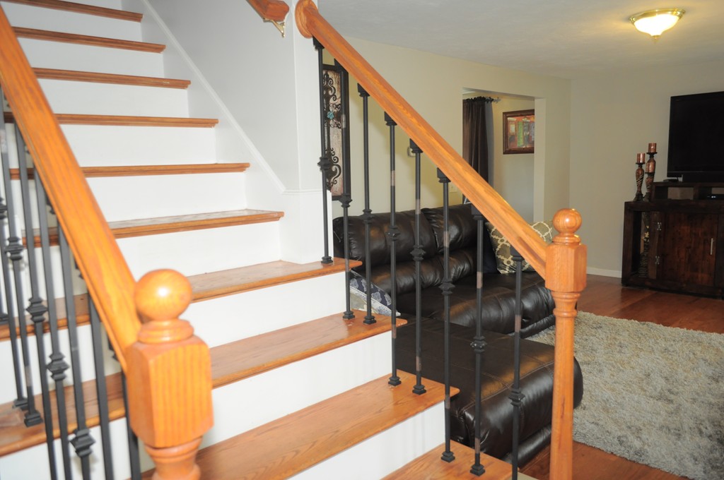 159 Gray Road Templeton, MA 01468 - Photo 10 of 26