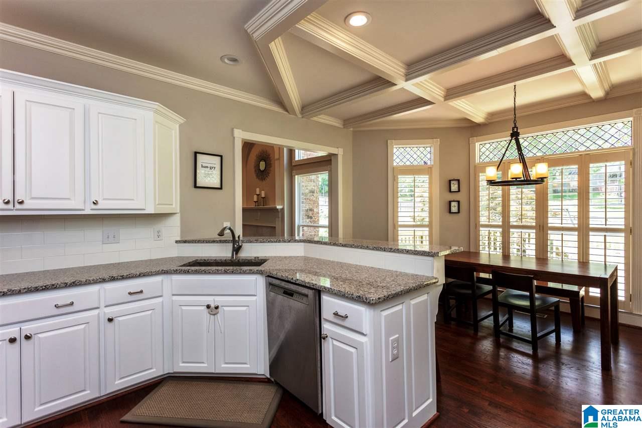 3340 North Woodridge Road Birmingham, AL 35223 - Photo 10 of 50