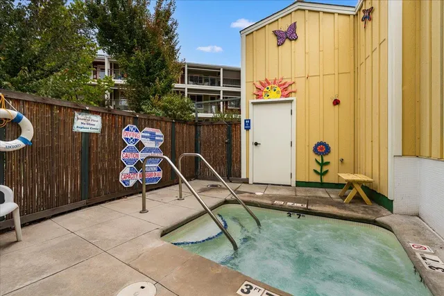 a view of outdoor space