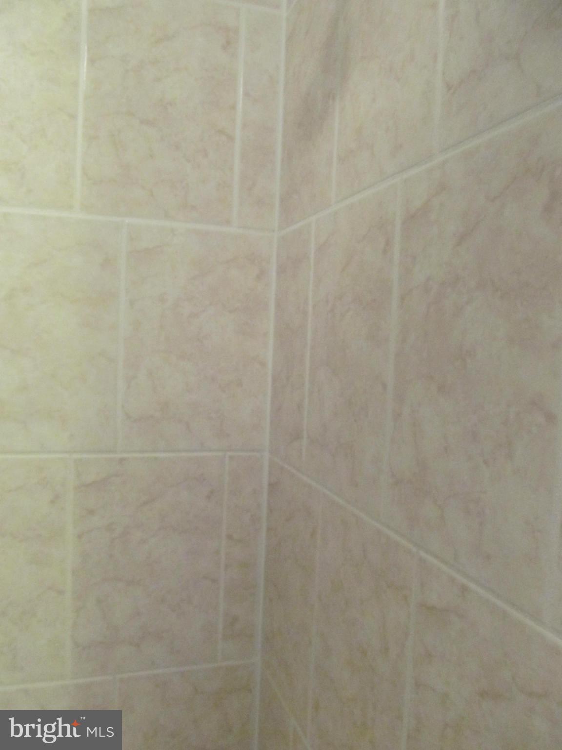 331 Stonewall Road Baltimore, MD 21228 - Photo 19 of 24 Bath