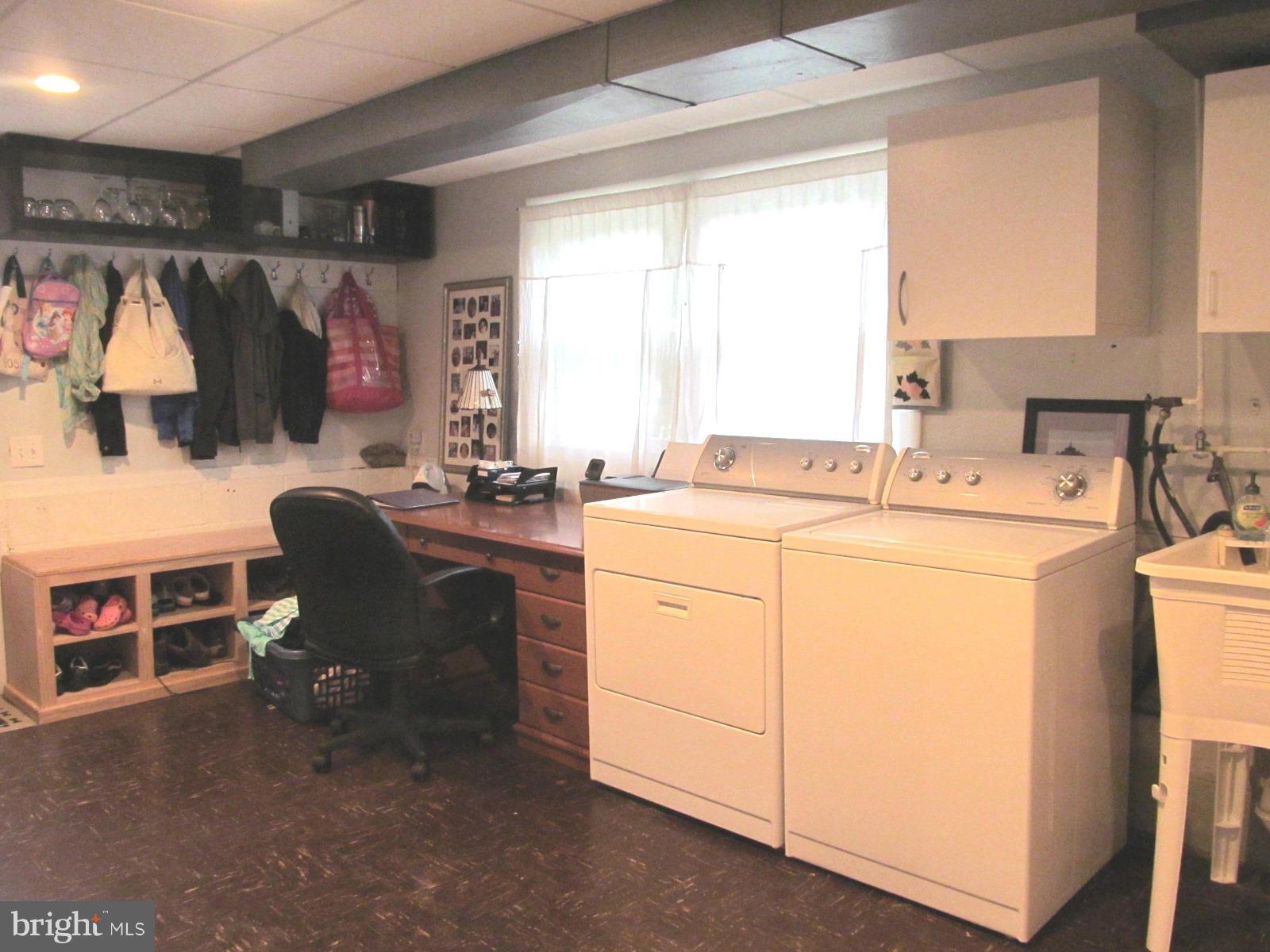 331 Stonewall Road Baltimore, MD 21228 - Photo 23 of 24 Interior (General)