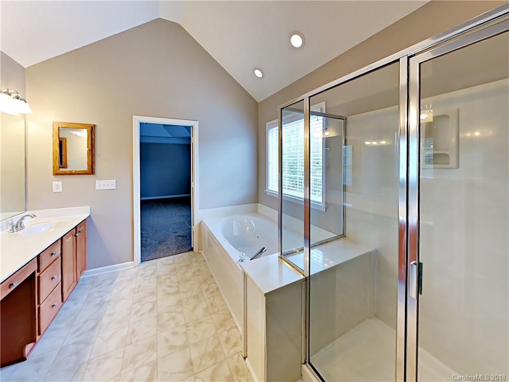 10927 Hellebore Road Charlotte, NC 28213 - Photo 12 of 22 Gallery Image 12