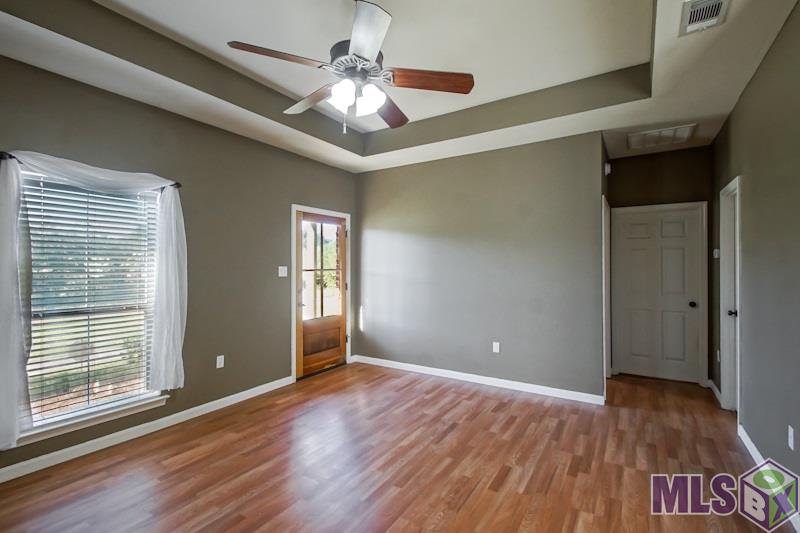13677 Dunlap Hall Road Walker, LA 70785 - Photo 5 of 25 Gallery Image 5