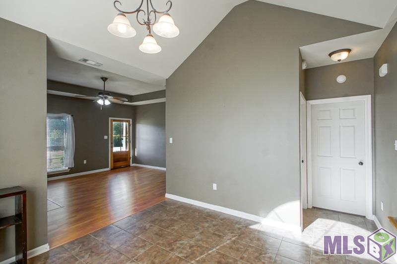 13677 Dunlap Hall Road Walker, LA 70785 - Photo 9 of 25 Gallery Image 9