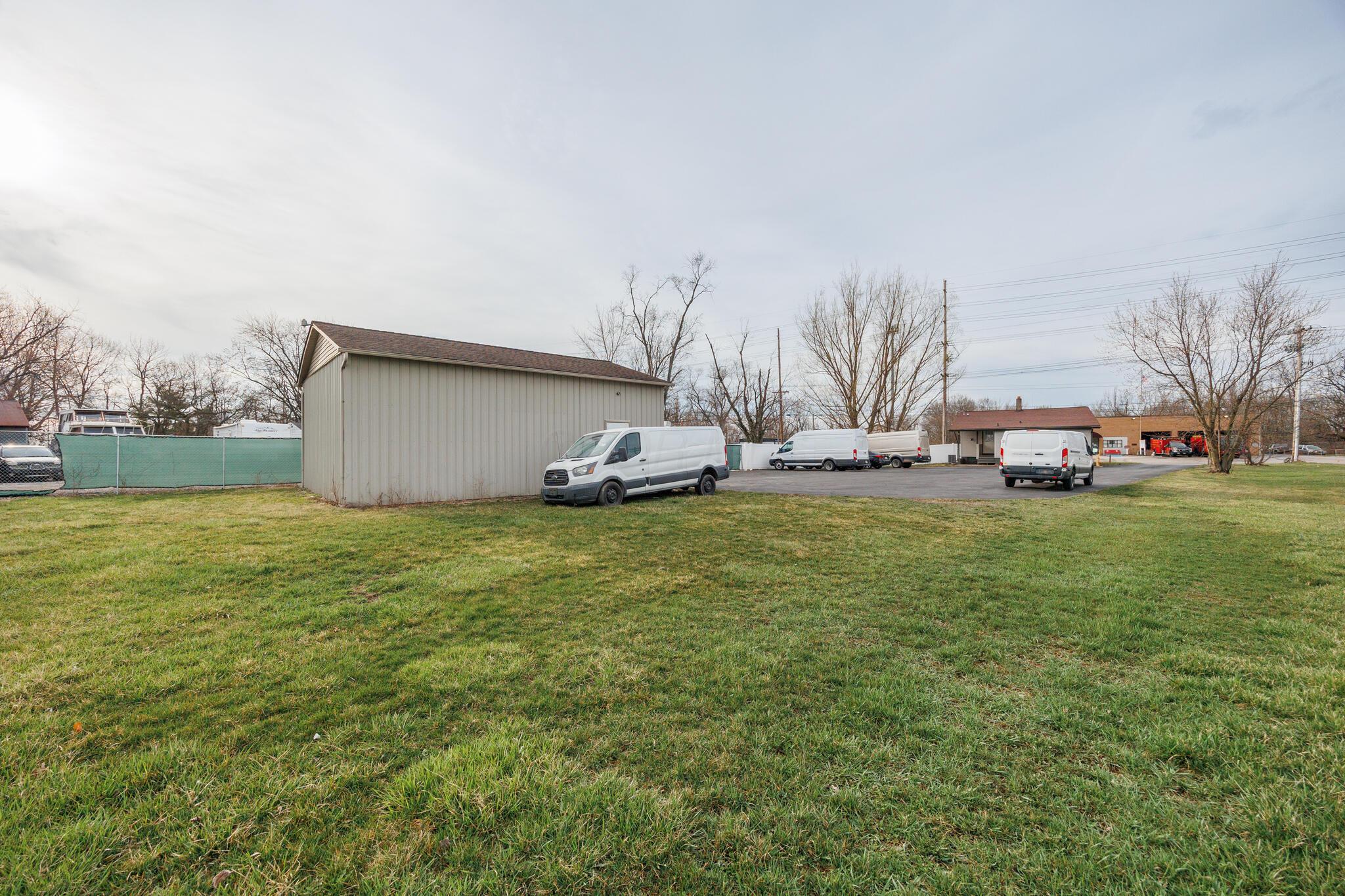 2182 Frank Road Columbus, OH 43223 - Photo 39 of 42 0319 Bo 2182 Frank Rd-32_(2048)