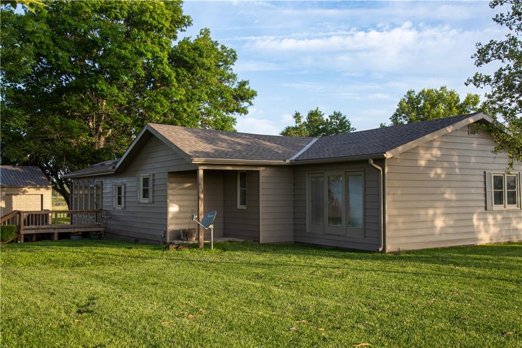 38210 Osawatomie Road Osawatomie, KS 66064 - Photo 5 of 77