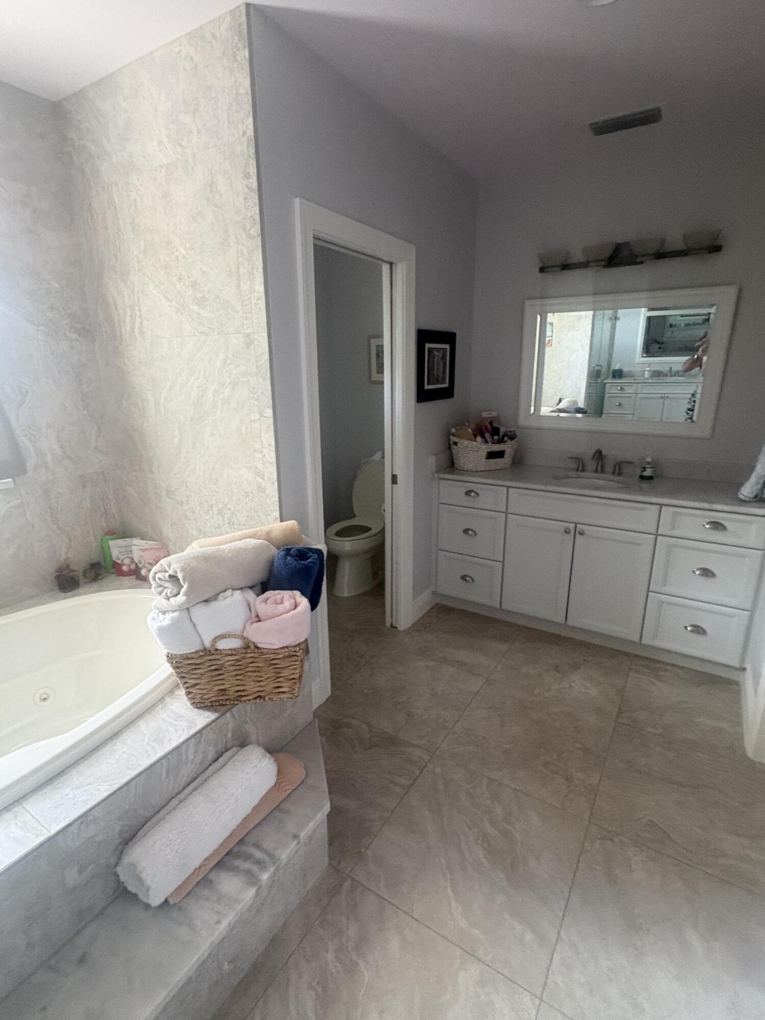 172 South River Road Sewall's Point, FL 34996 - Photo 42 of 47 42