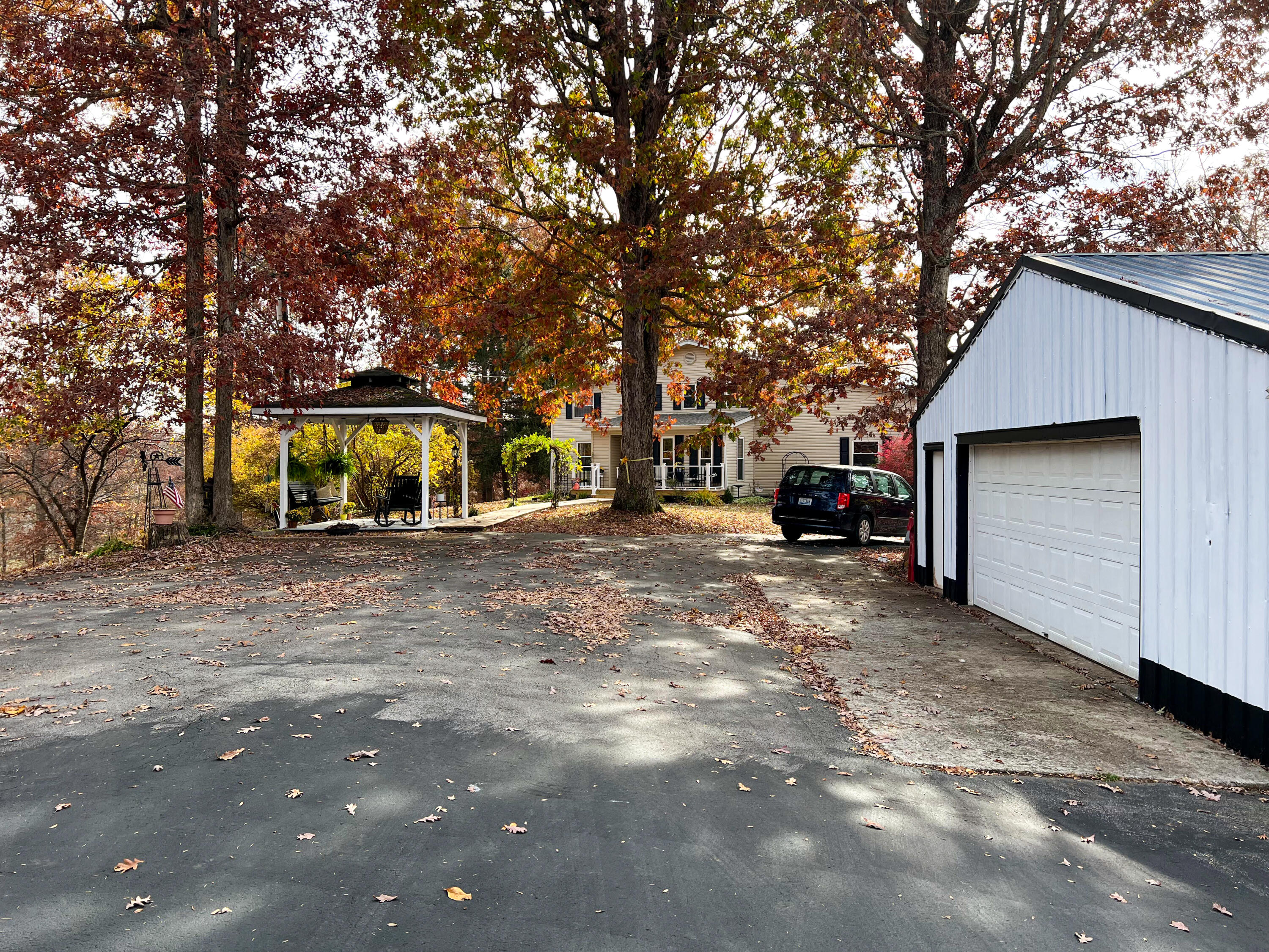4500 Slate Lick Road London, KY 40741 - Photo 2 of 132 IMG_3547