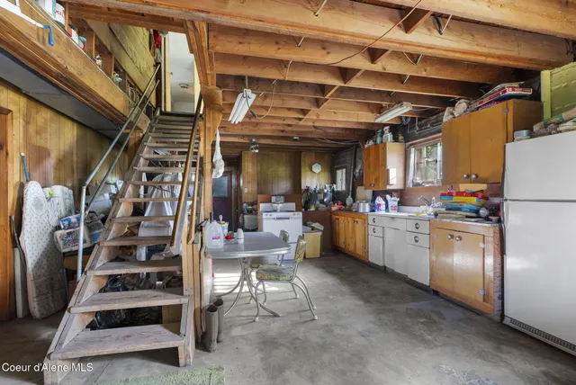 $1,950,000 | 4345 Wilcox Road, Northport, WA 99157