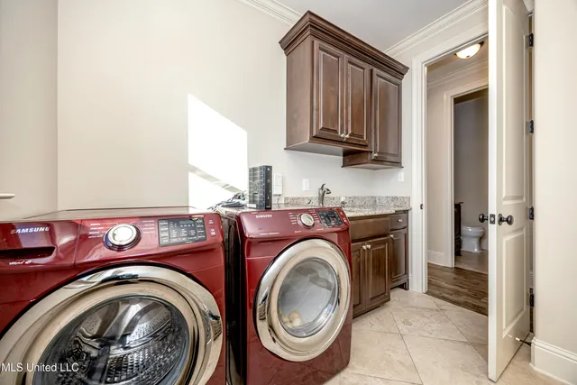 $620,000 | 3509 Oakleigh Circle, Ocean Springs, MS 39564