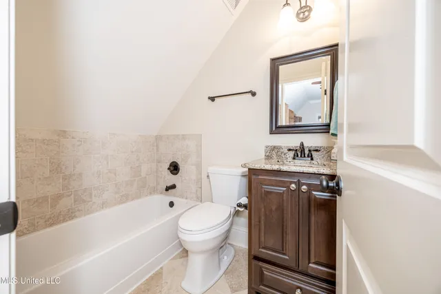 $620,000 | 3509 Oakleigh Circle, Ocean Springs, MS 39564