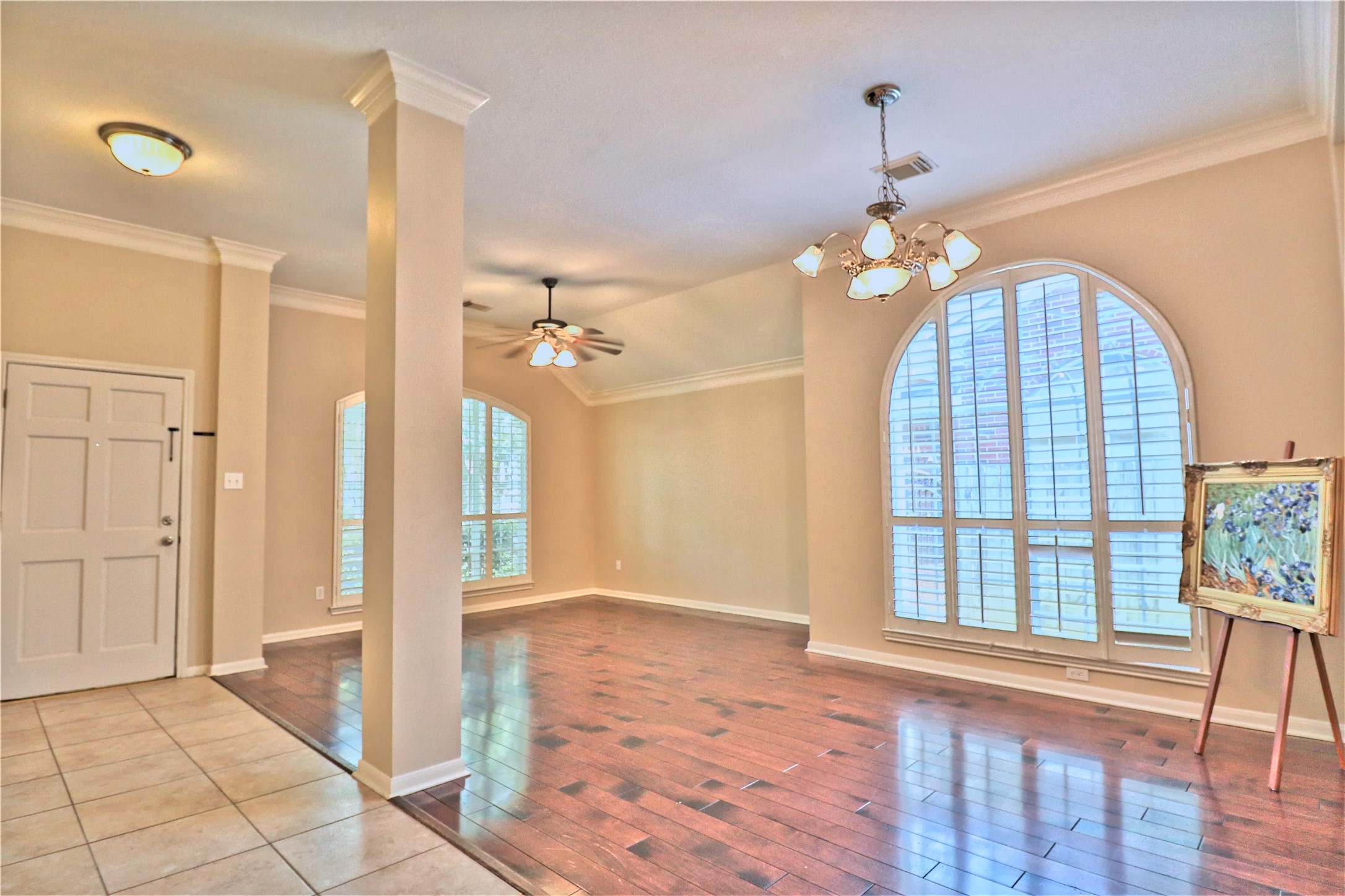 4530 Springfield Lakes Street Sugar Land, TX 77479 - Photo 4 of 32