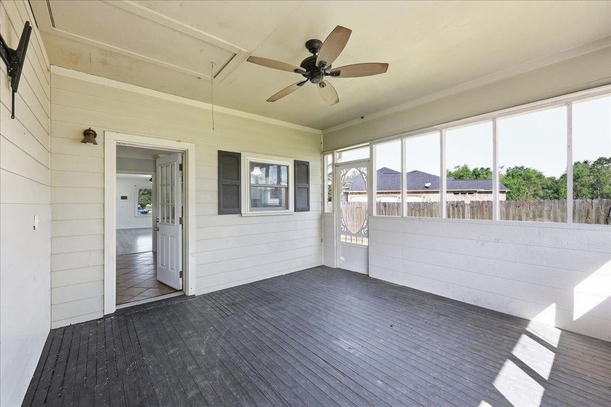 5535 Seale Road Beaumont, TX 77705 - Photo 20 of 24 Gallery Image 20