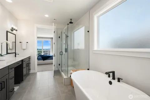 $785,000 | 5416 Lonicera Drive, Blaine, WA 98230