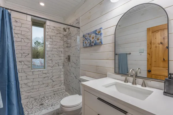 $800,000 | 205 Highway 11, Rising Fawn, GA 30738