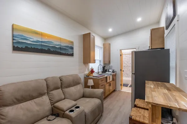 $800,000 | 205 Highway 11, Rising Fawn, GA 30738