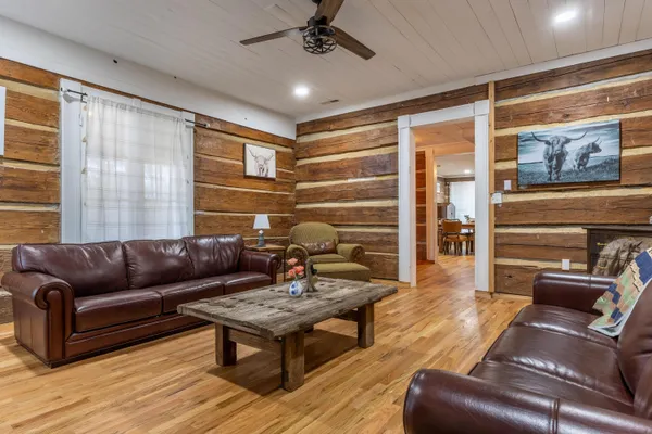 $800,000 | 205 Highway 11, Rising Fawn, GA 30738