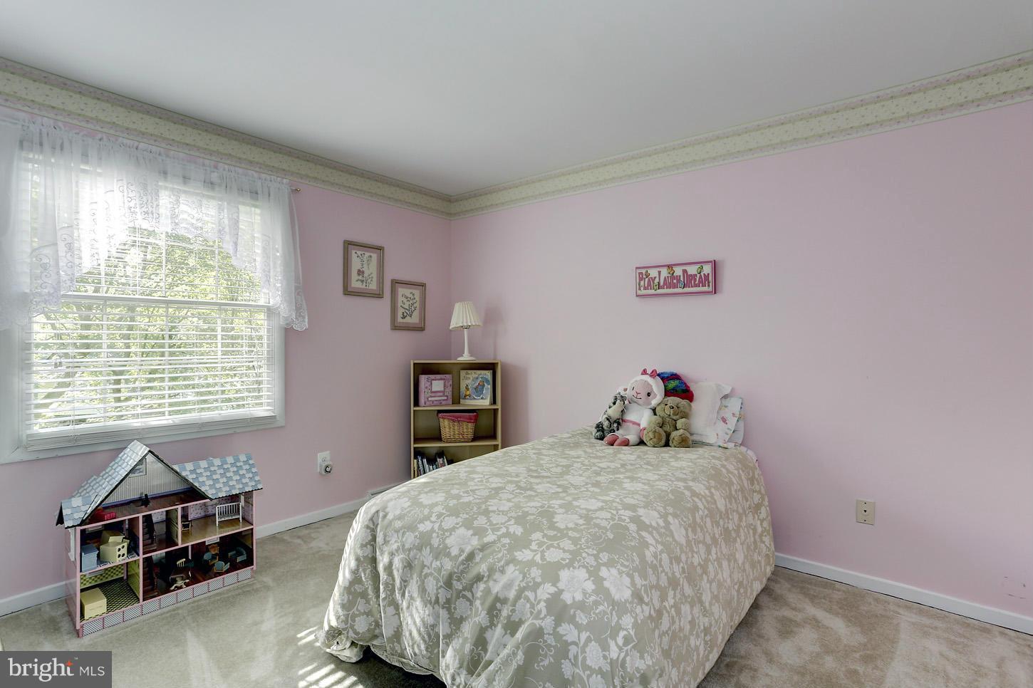 5206 Lightning View Road Columbia, MD 21045 - Photo 19 of 28 Bedroom