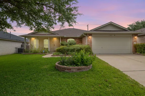 $2,600 | 3929 Rolling Canyon Trail, Round Rock, TX 78681